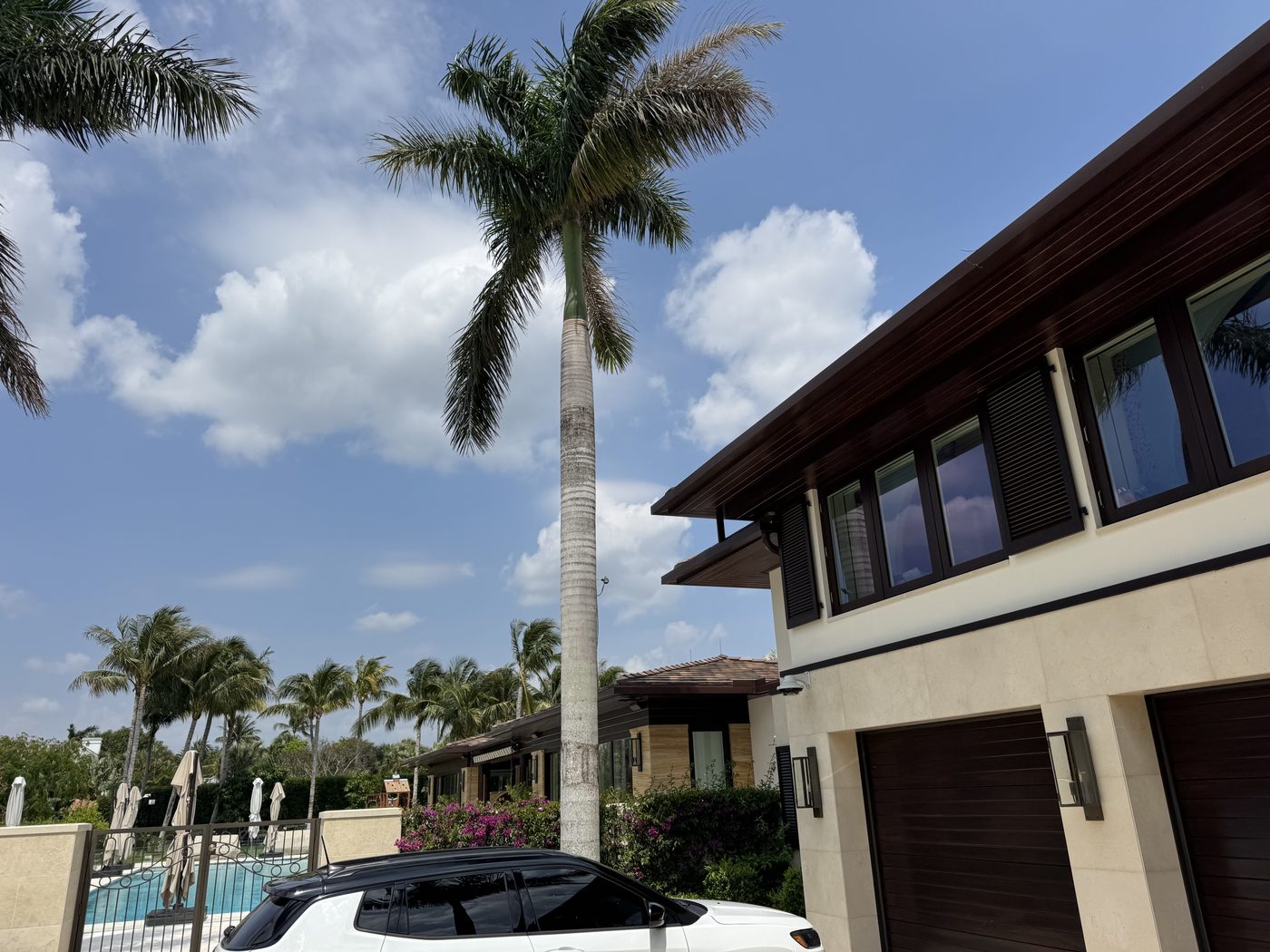 Two-story modern home, exterior repaint Palm Beach